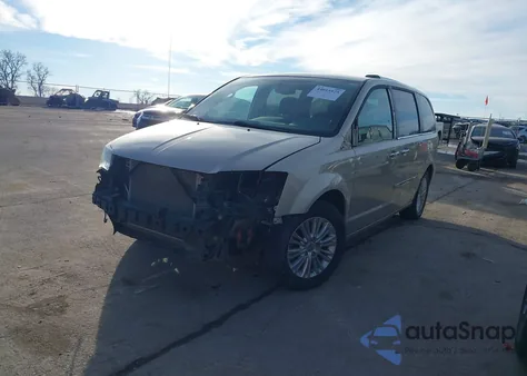 2013 Chrysler Town & Country Limited z USA, uszkodzony, nr VIN 2C4RC1GG4DR590030